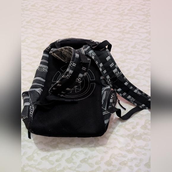 Element back pack - Picture 2 of 3